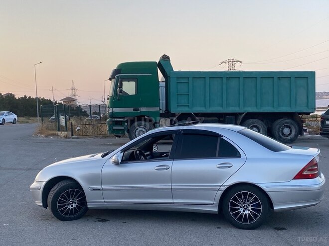 Mercedes C 240 2000, 360,000 km - 2.6 л - Bakı