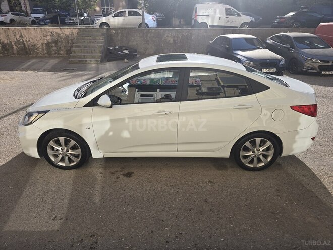 Hyundai Accent 2011, 90,000 km - 1.6 l - Bakı