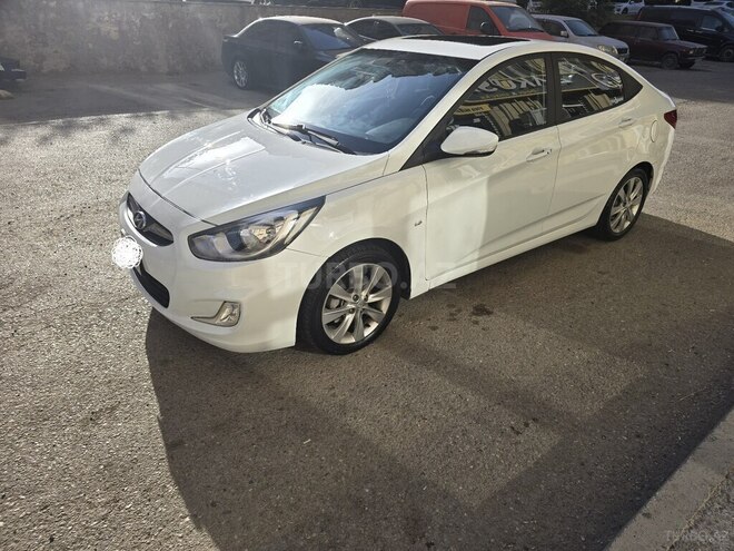 Hyundai Accent 2011, 90,000 km - 1.6 l - Bakı