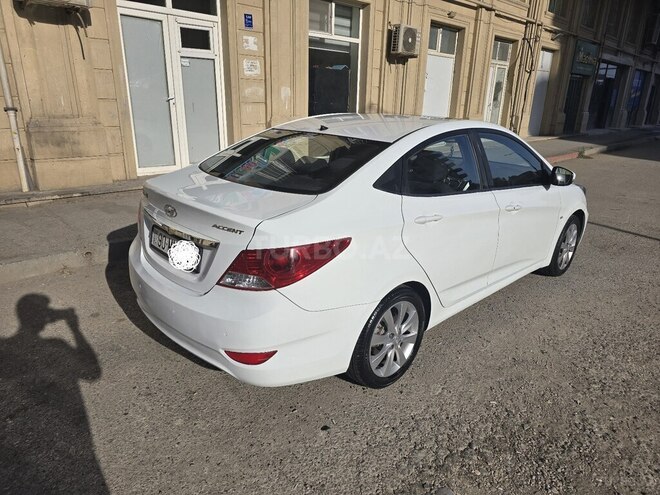 Hyundai Accent 2011, 90,000 km - 1.6 l - Bakı