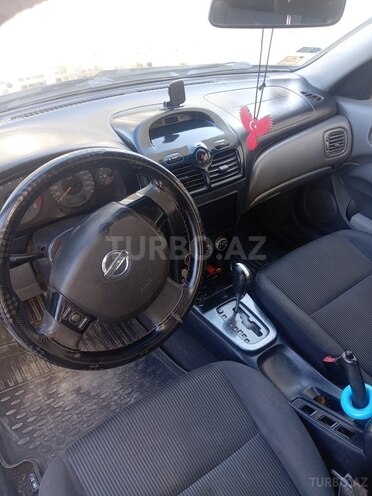 Nissan Sunny 2010, 370,000 km - 1.6 l - Bakı