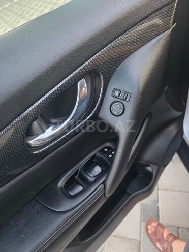 Nissan X-Trail-19