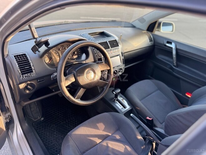 Volkswagen Polo 2004, 280,000 km - 1.4 l - Bakı