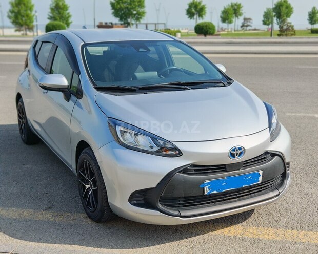 Toyota Aqua 2022, 21,200 km - 1.5 л - Bakı