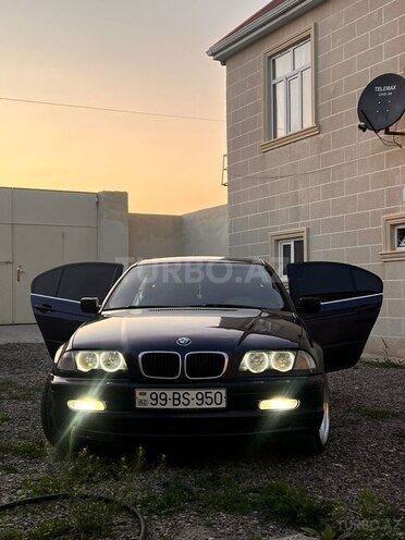 BMW 320 1999, 451,231 km - 2.0 l - Ağstafa