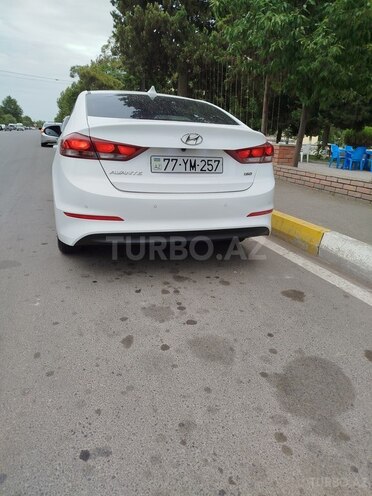 Hyundai Avante 2017, 153,000 km - 1.6 l - Bakı