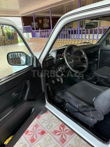LADA (VAZ) Niva 2018, 110,000 km - 1.7 l - Ağcabədi