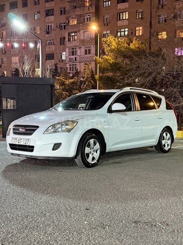 Kia  2008, 200,000 km - 1.4 л - Bakı