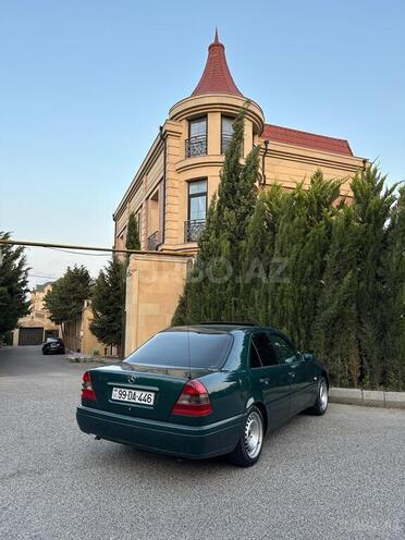 Mercedes C 180 1997, 376,000 km - 1.8 л - Qazax