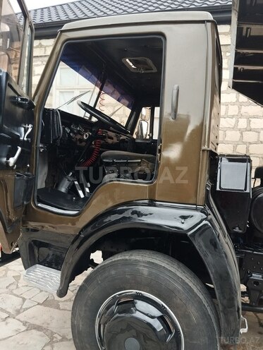 KamAz 55111 1989, 400,000 km - 11.0 l - Qazax