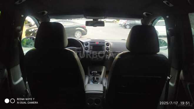 Volkswagen Tiguan 2009, 205,822 km - 2.0 l - Şamaxı