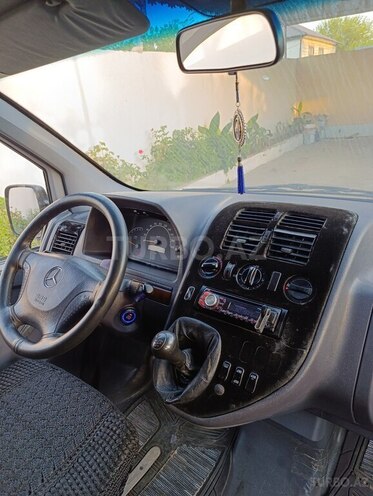 Mercedes Vito 112 2001, 388,000 km - 2.2 л - Şirvan