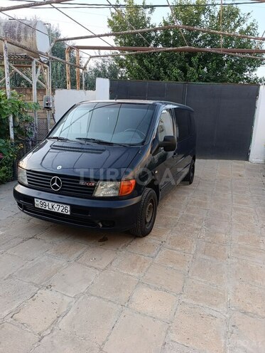Mercedes Vito 112 2001, 388,000 km - 2.2 л - Şirvan