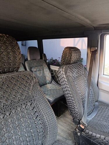 Mercedes Vito 112 2001, 388,000 km - 2.2 л - Şirvan