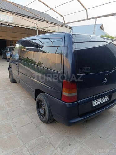 Mercedes Vito 112 2001, 388,000 km - 2.2 л - Şirvan