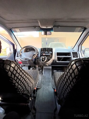 Mercedes Vito 112 2001, 388,000 km - 2.2 л - Şirvan
