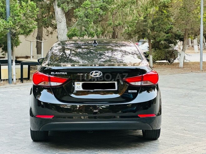 Hyundai Elantra 2016, 105,000 km - 1.8 л - Bakı