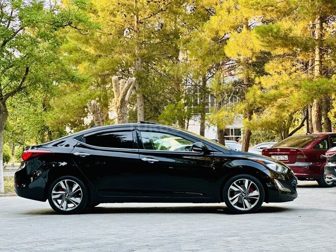 Hyundai Elantra 2016, 105,000 km - 1.8 л - Bakı