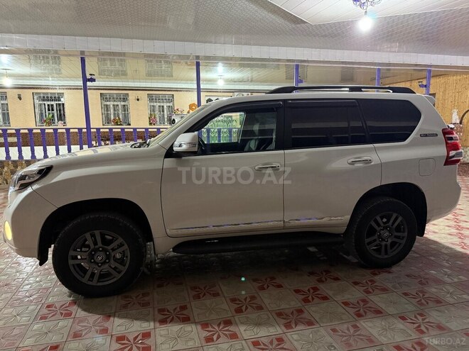 Toyota Land Cruiser Prado 2010, 260,000 km - 2.7 л - Ağcabədi