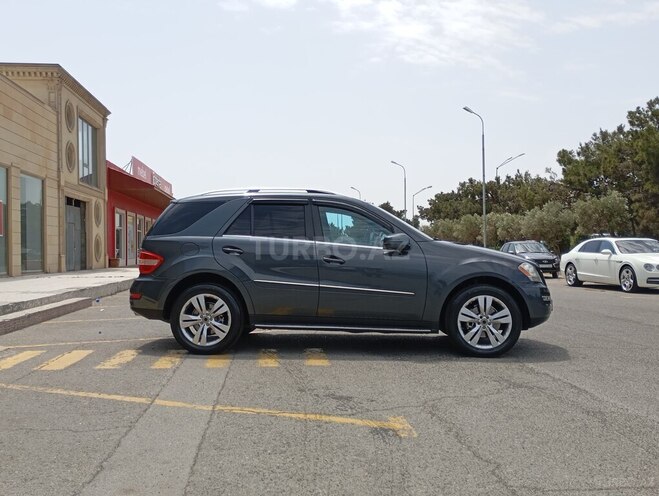 Mercedes ML 350 4MATIC-2
