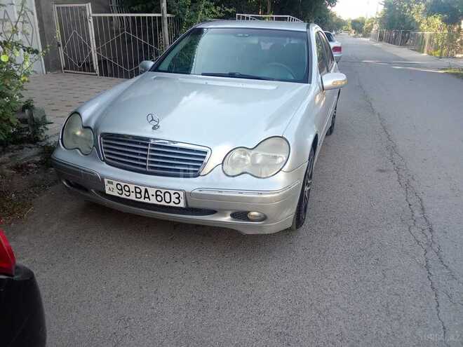 Mercedes C 240 2000, 235,000 km - 2.6 л - Gəncə