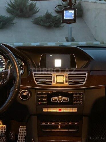 Mercedes E 200 2014, 112,000 km - 2.0 l - Naxçıvan
