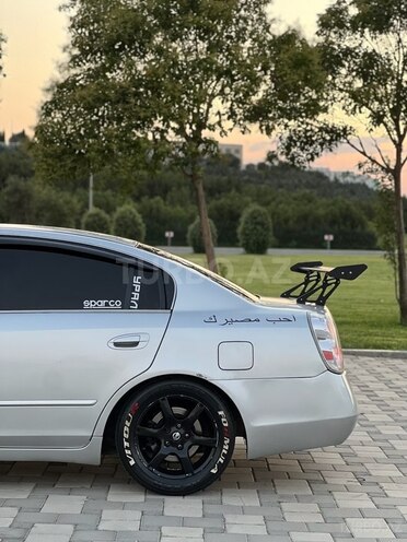 Nissan Altima-7