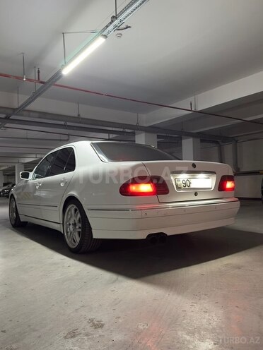Mercedes E 320 2000, 347,000 km - 3.2 л - Bakı