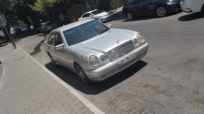Mercedes E 200 1998, 443,000 km - 2.0 l - Bakı