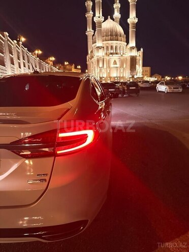 Ford Fusion (North America)-8