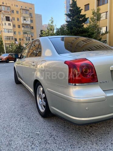 Toyota Avensis 2004, 311,000 km - 1.8 l - Bakı