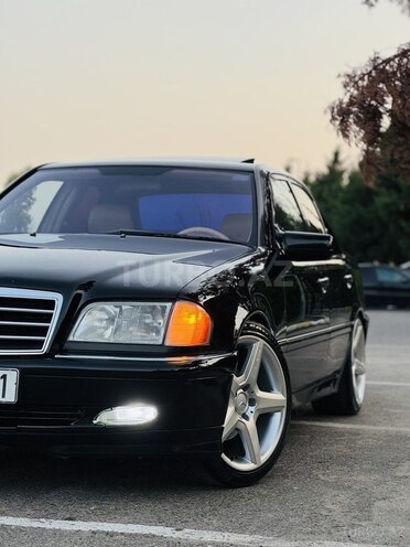 Mercedes C 230 2000, 319,851 km - 2.3 l - İmişli
