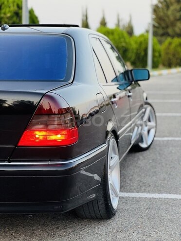 Mercedes C 230 2000, 319,851 km - 2.3 l - İmişli