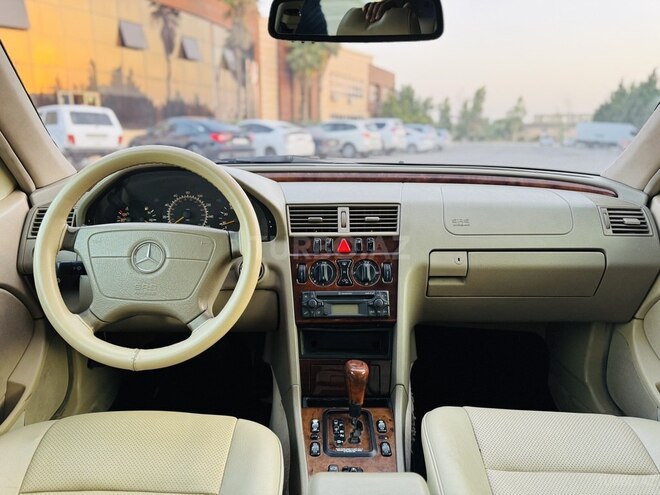 Mercedes C 230 2000, 319,851 km - 2.3 l - İmişli