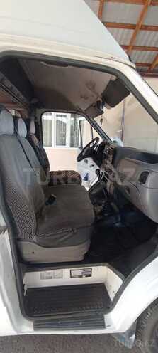 Ford Transit-4