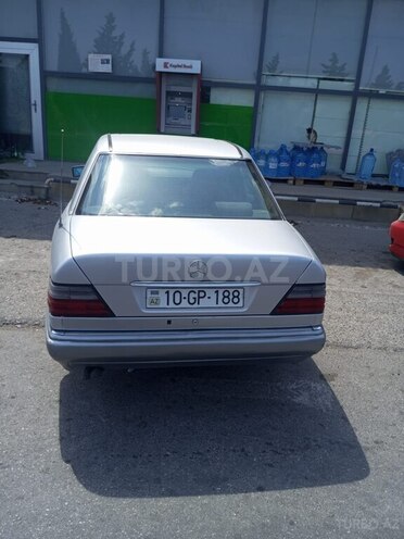 Mercedes E 280 1998, 150,000 km - 2.8 l - Bakı