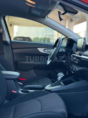Kia Forte-12
