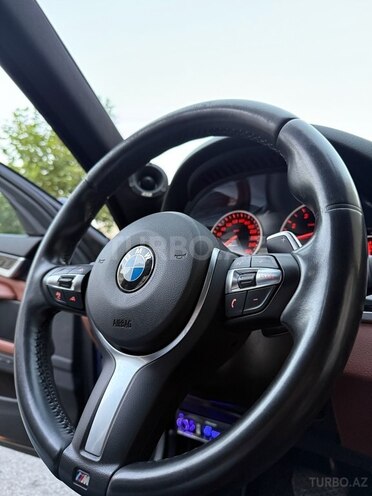 BMW 528-19