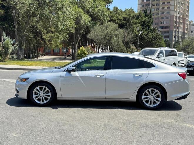 Chevrolet Malibu-8