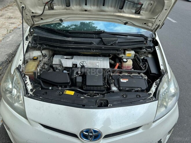 Toyota Prius 2013, 489,730 km - 1.8 л - Bakı