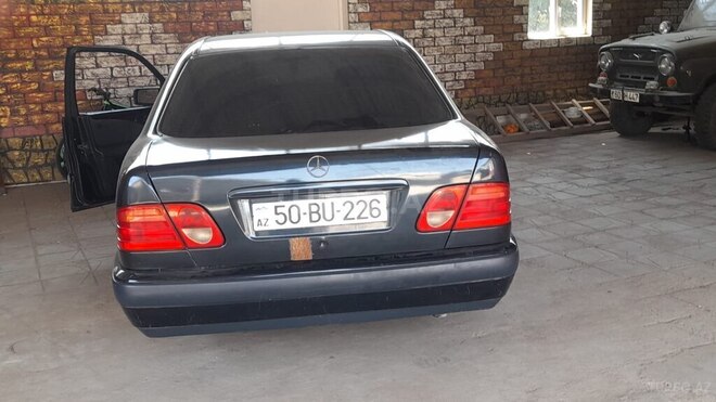 Mercedes E 230 1996, 222,222 km - 2.3 l - Tovuz