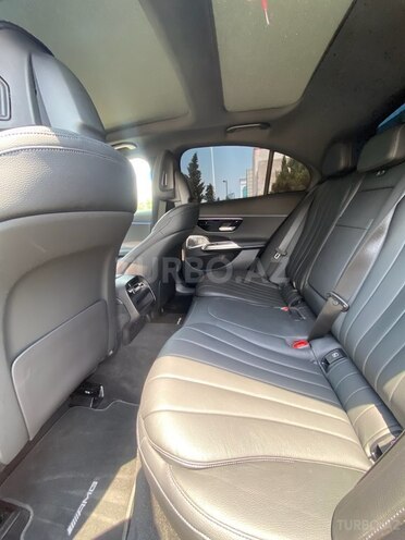 Mercedes E 300 e 2024, 9,600 km - 2.0 l - Bakı