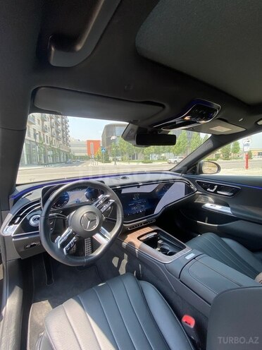 Mercedes E 300 e 2024, 9,600 km - 2.0 l - Bakı