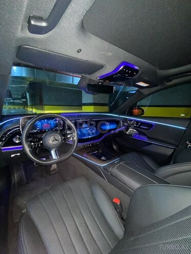 Mercedes E 300 e 2024, 9,600 km - 2.0 l - Bakı