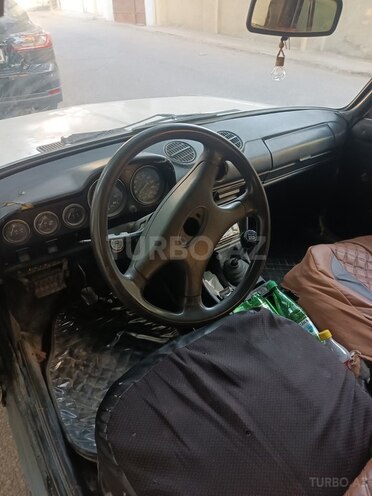 LADA (VAZ) 2106 1983, 870,000 km - 1.3 л - Bakı