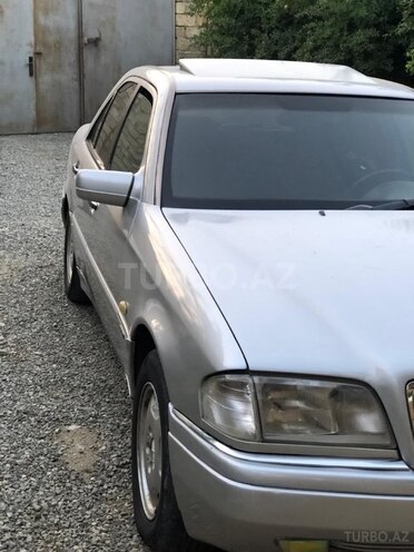Mercedes C 200 1995, 422,000 km - 2.0 л - Bakı