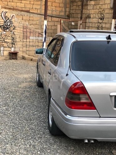 Mercedes C 200 1995, 422,000 km - 2.0 л - Bakı