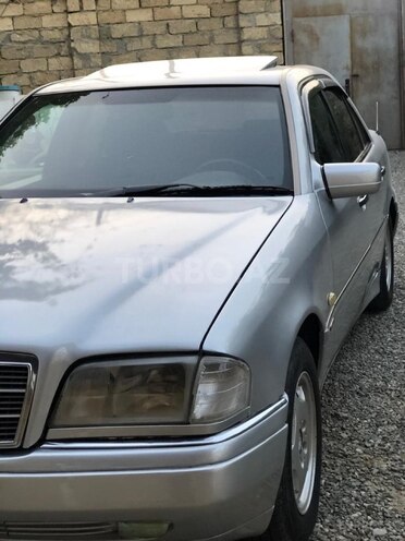 Mercedes C 200 1995, 422,000 km - 2.0 л - Bakı