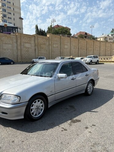 Mercedes C 180 1998, 280,000 km - 1.8 l - Bakı