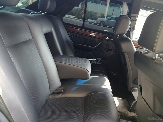 Mercedes E 220 1995, 491,000 km - 2.2 l - Bakı